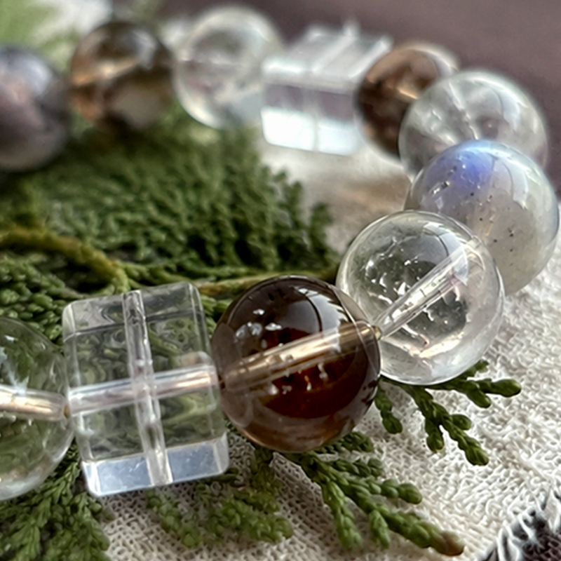 Verdant Ground – Moonstone & Smoky Quartz Crystal Bracelet