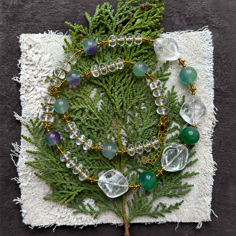 Misty Creek – Sage Green Necklace for Freshness & Flow