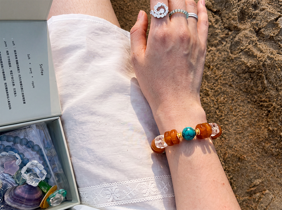 Autumn Fortune‑Amber‑Tone Disc‑Cut Crystal Bracelet