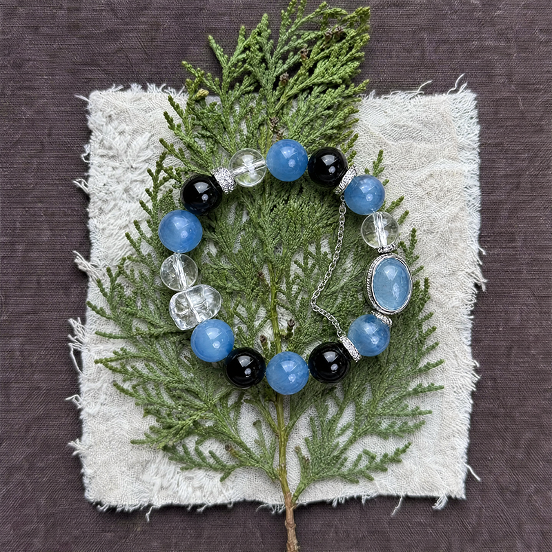 Awakened Clarity – Aquamarine Sphere Destiny Bracelet