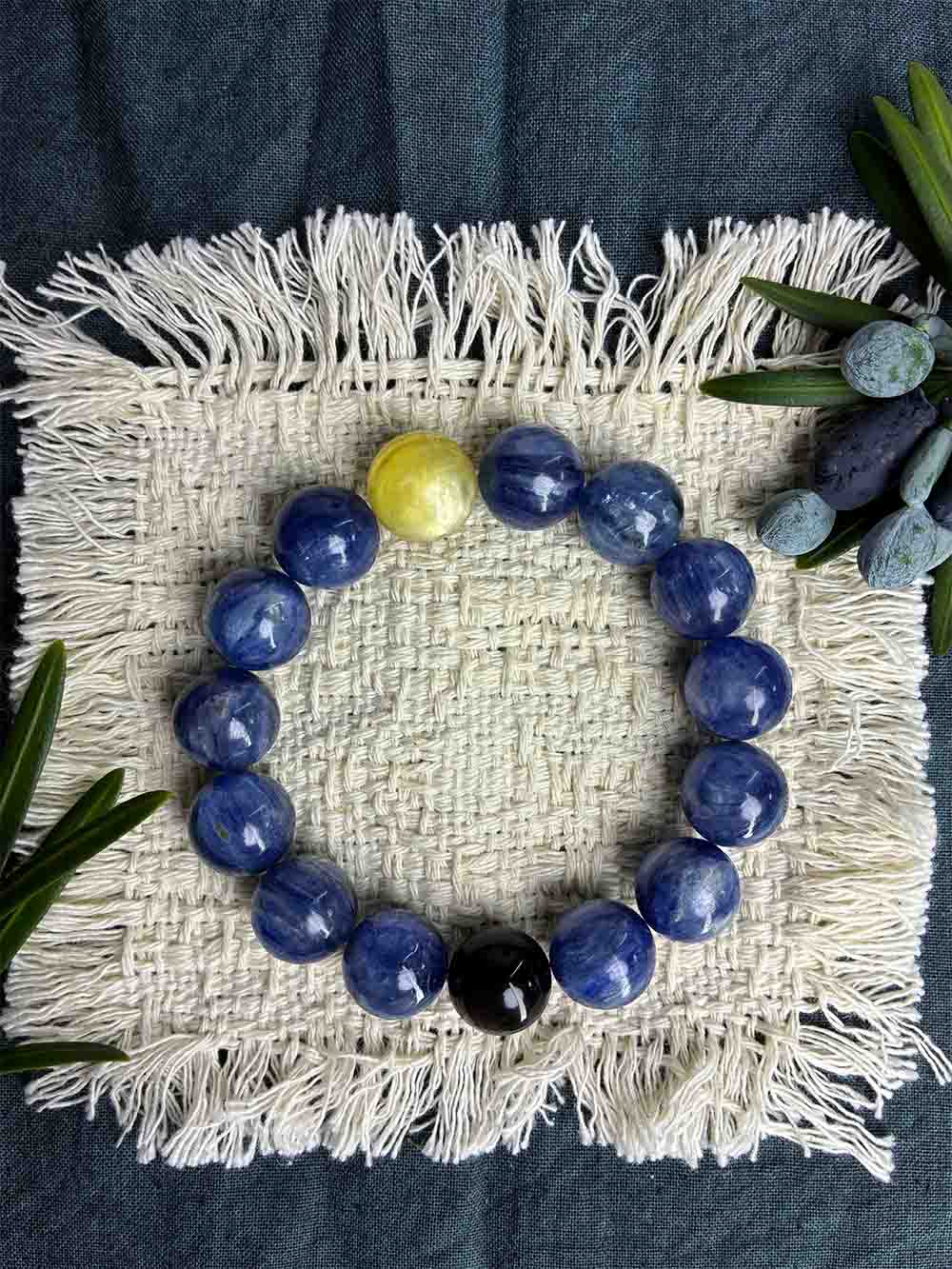 Moon Veil – Blue Crystal & Gold Mica & Silver Obsidian Crystal Bracelet