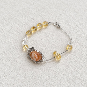 Golden Bloom‑Red Hematoid Quartz Statement Bracelet