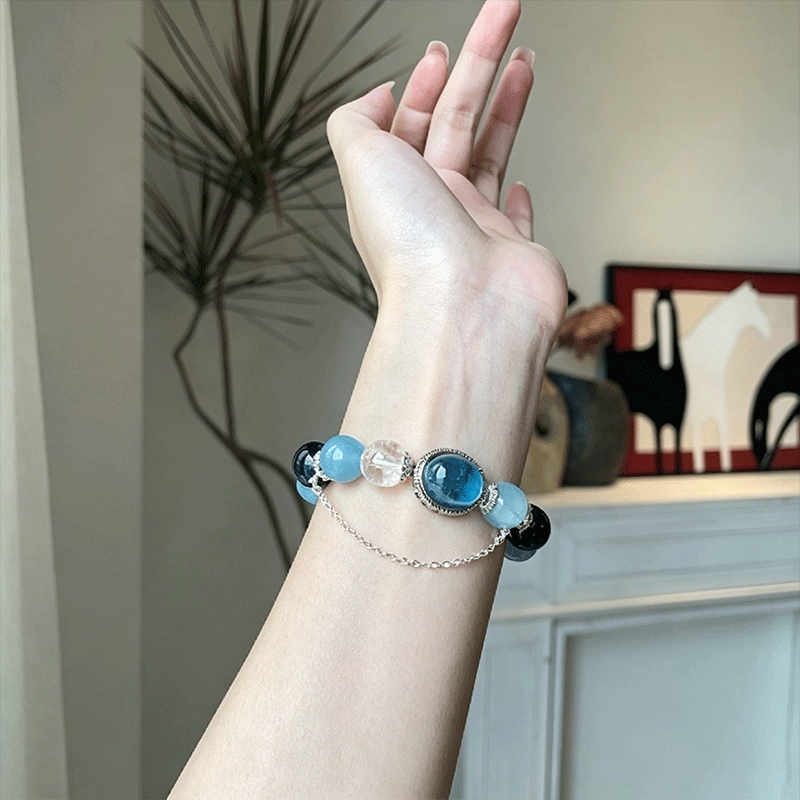 Ocean‑Inspired Crystal Bracelet for Calm Clarity & Grounded Courage